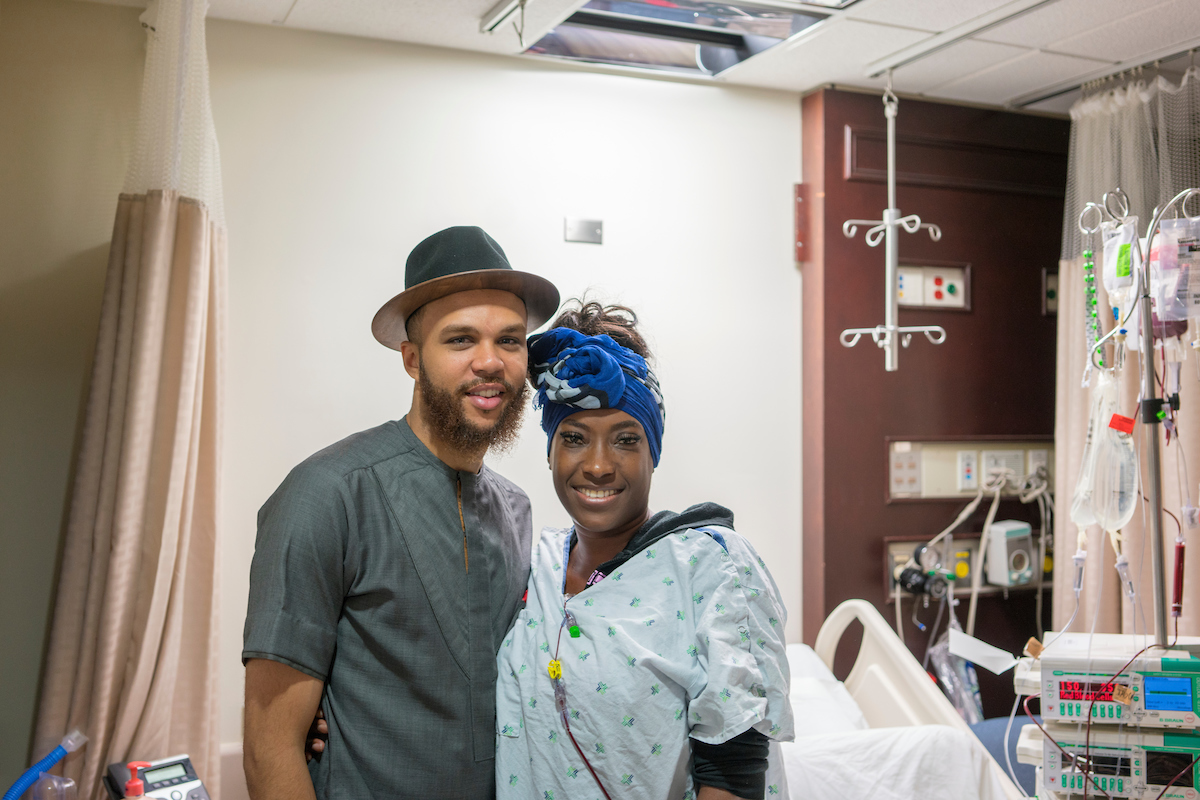 Jidenna visiting with sickle cell patients