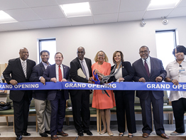 UI Health Celebrates New South Shore Mile Square Health Center