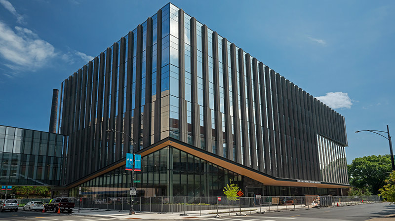 The UI Health Specialty Care Building, located at 1009 S. Wood St